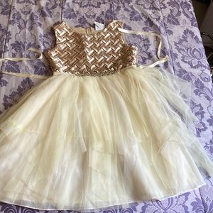 Vestido de fiesta, Perfecto estado color beige con brillos